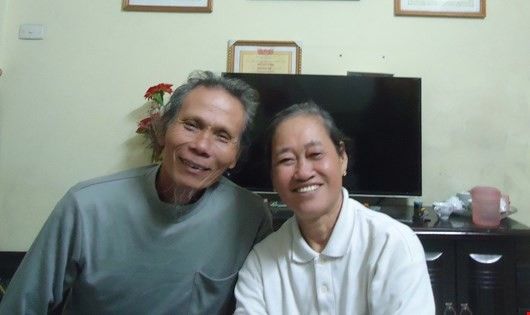 Vợ chồng ông Toàn, bà Xuân.