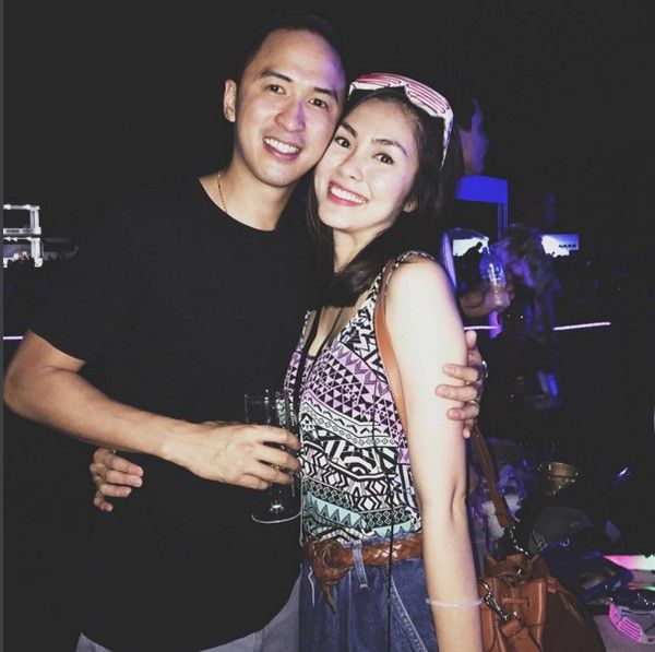 Dù đã có con song vợ chồng Hà Tăng luôn biết cách tận hưởng khoảng thời gian vui vẻ bên nhau bằng việc tham gia các lễ hội âm nhạc.