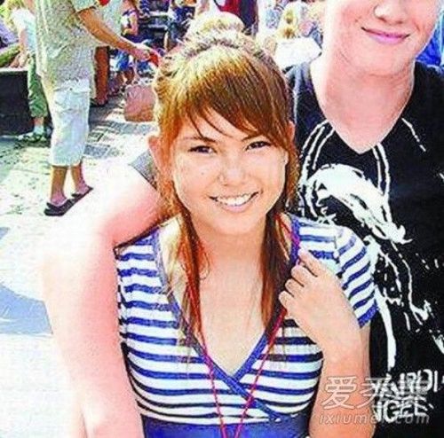 Có ai ngờ đây là ảnh thời thiếu nữ của giai nhân Côn Lăng, bà xã Châu Kiệt Luân.