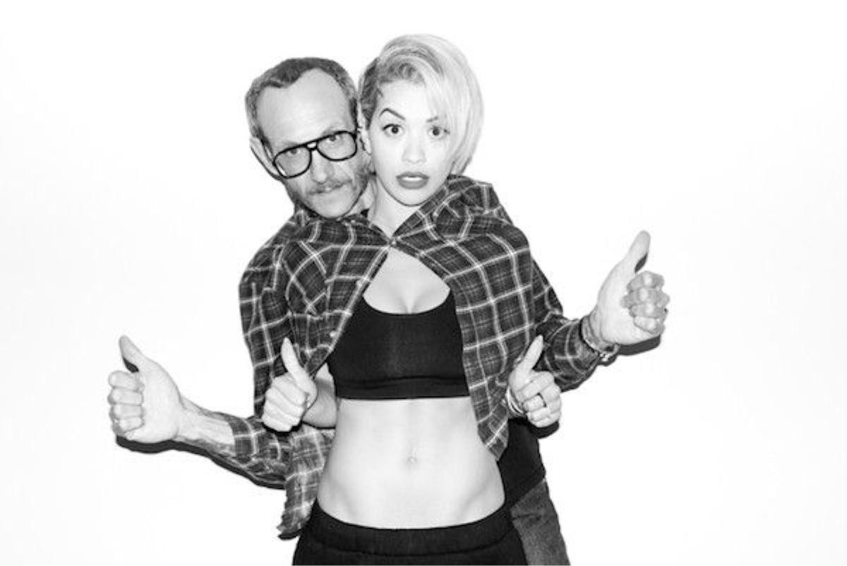 Rita và nhiếp ảnh gia Terry Richardson.