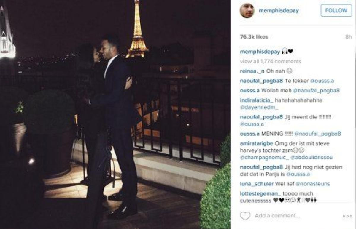 Memphis Depay khoe ảnh ngọt ngào cùng bạn gái mới trên Instargram.