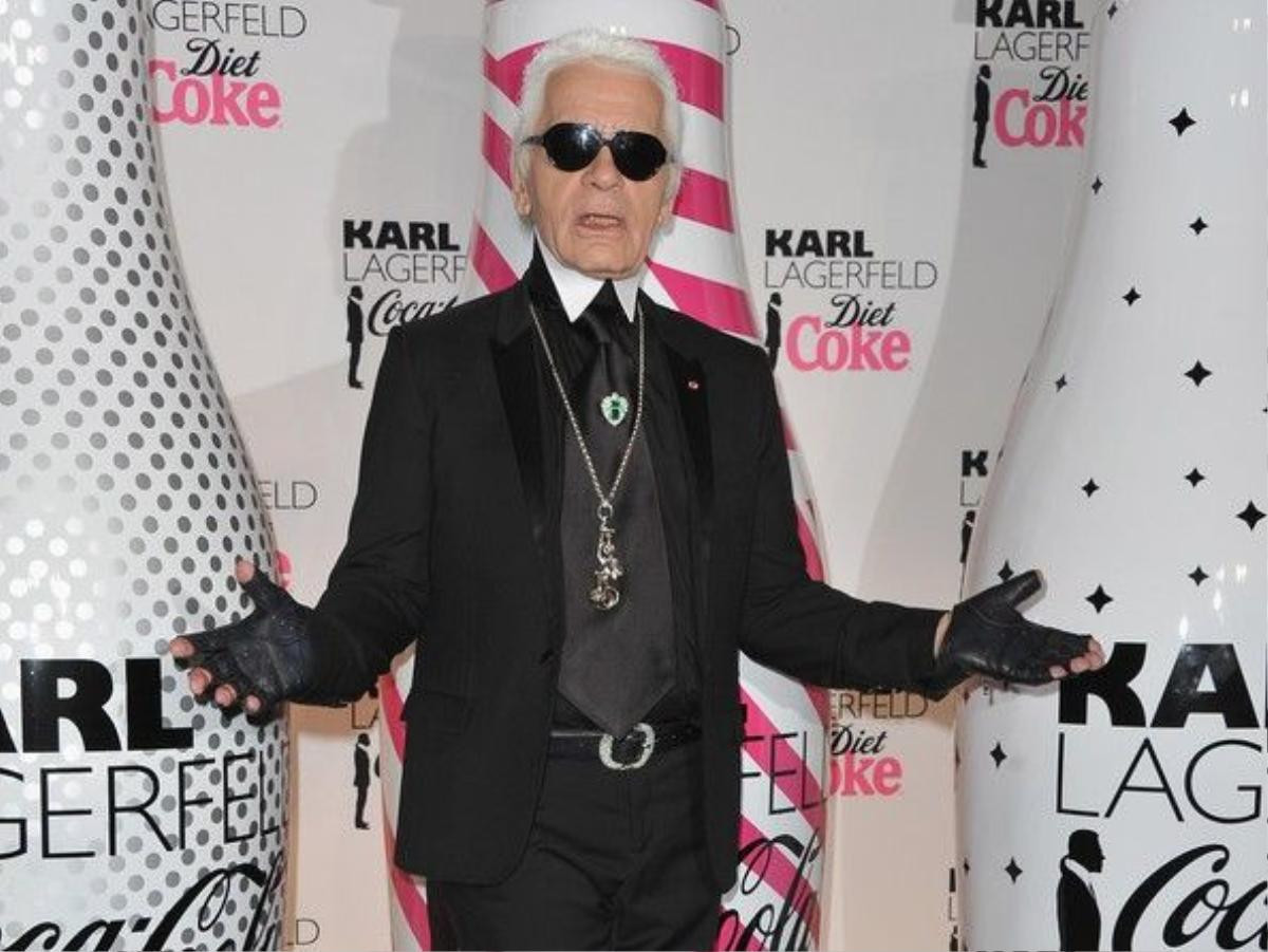 KarlLagerfeld13